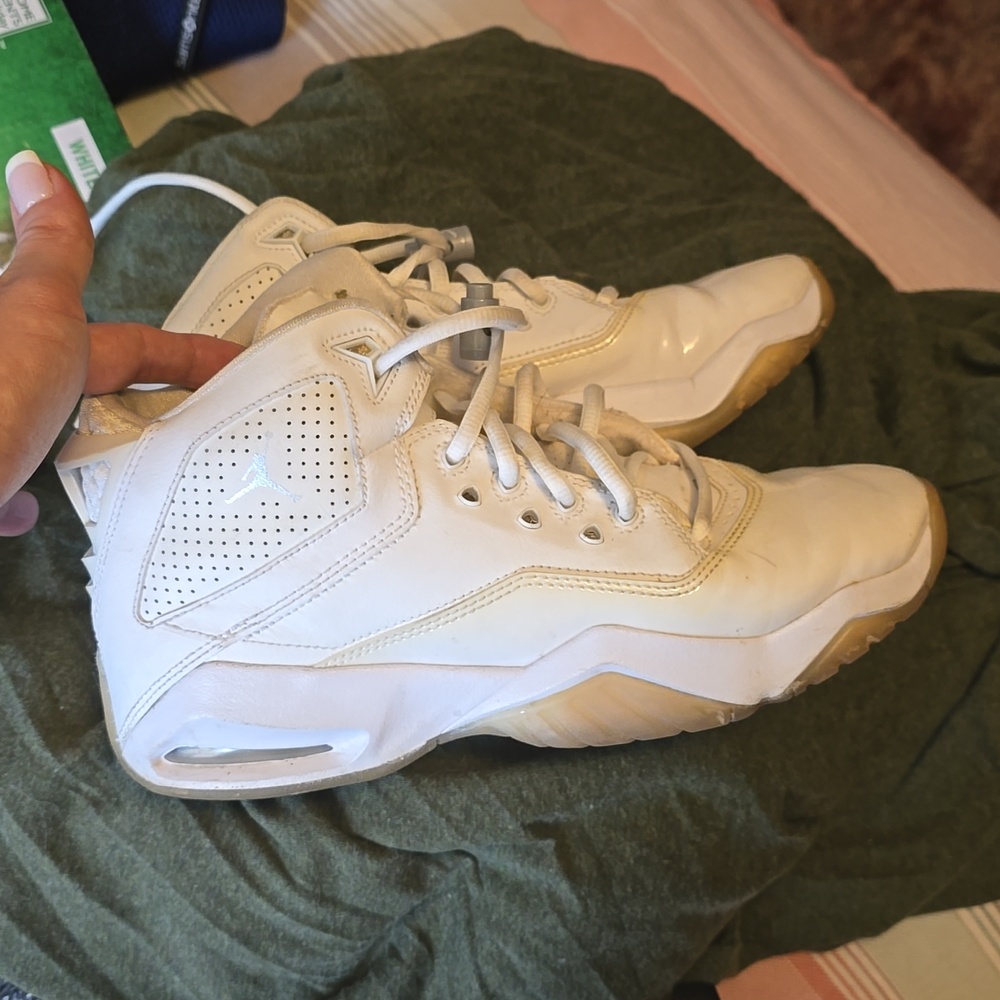 White jordan's